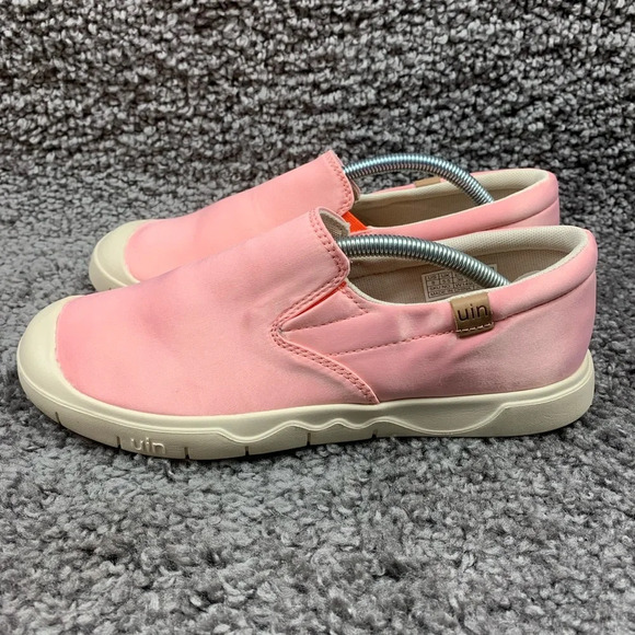 UIN Slip On Shoes Comfortable Pink Brush Silk Cadiz Size 8 - Picture 1 of 8